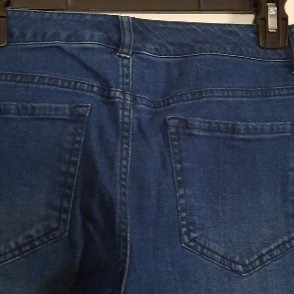Capri jean pants - Picture 5 of 6